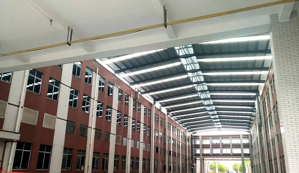 Proyecto de Cubierta con Estructura Metálica
