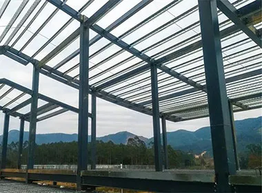 Villa de Estructura Metálica